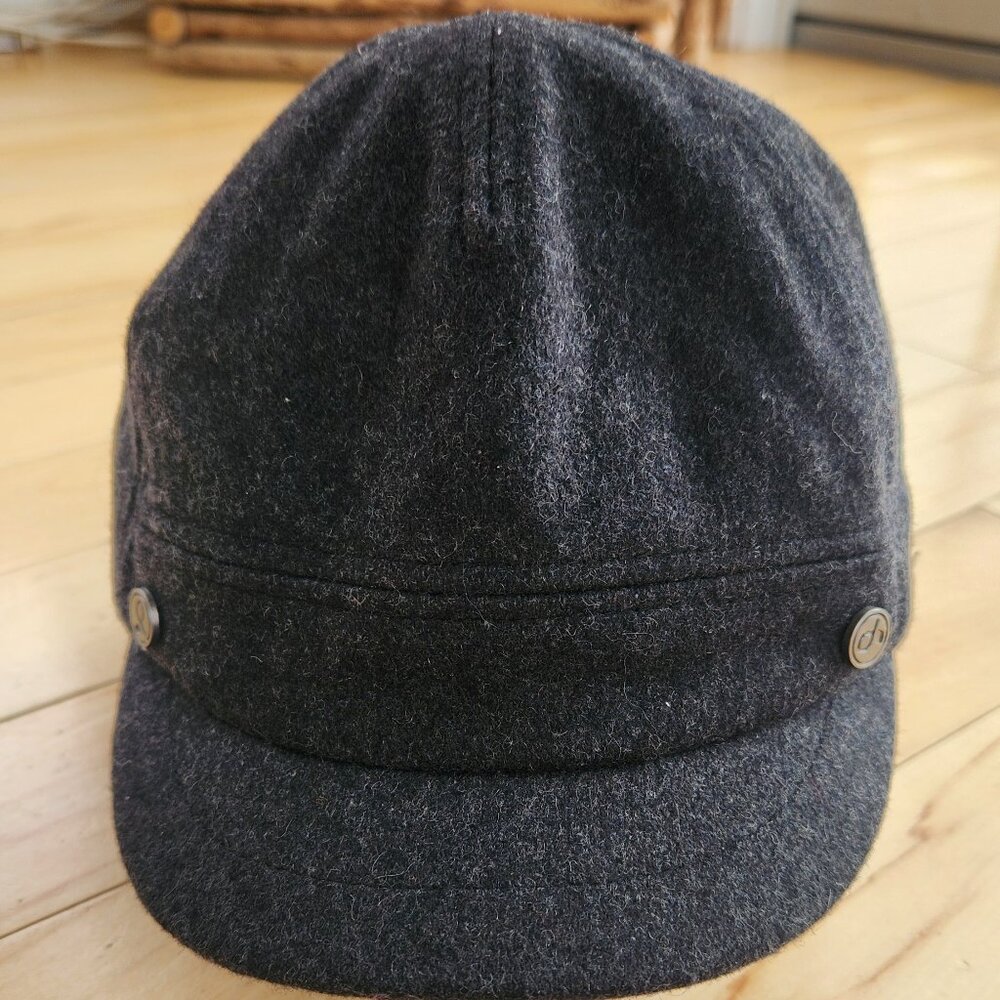 Pistil Womans Brim Winter Hat